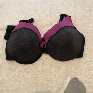 Deesse bra, size 44 D -pink with grey - new or just tried on